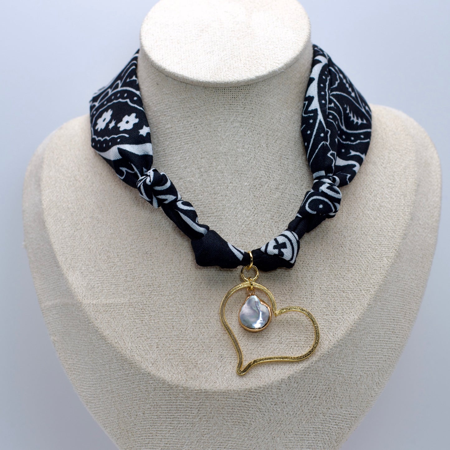 Collar Bandana Corazón