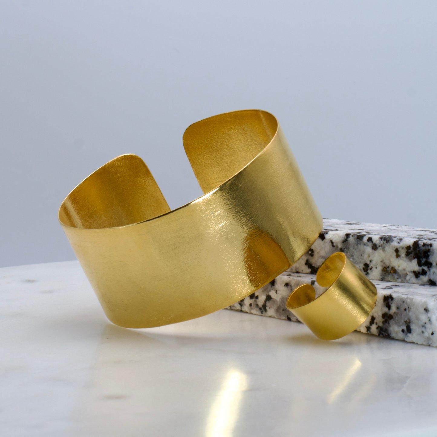 Set de Brazalete y Anillo Claudia
