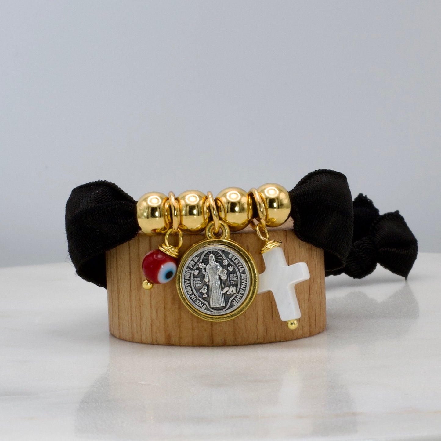Pulsera Elastica con Medalla San Benito