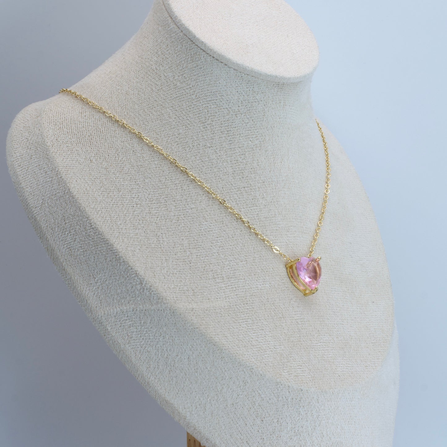 Cadena con Corazón de Zirconias