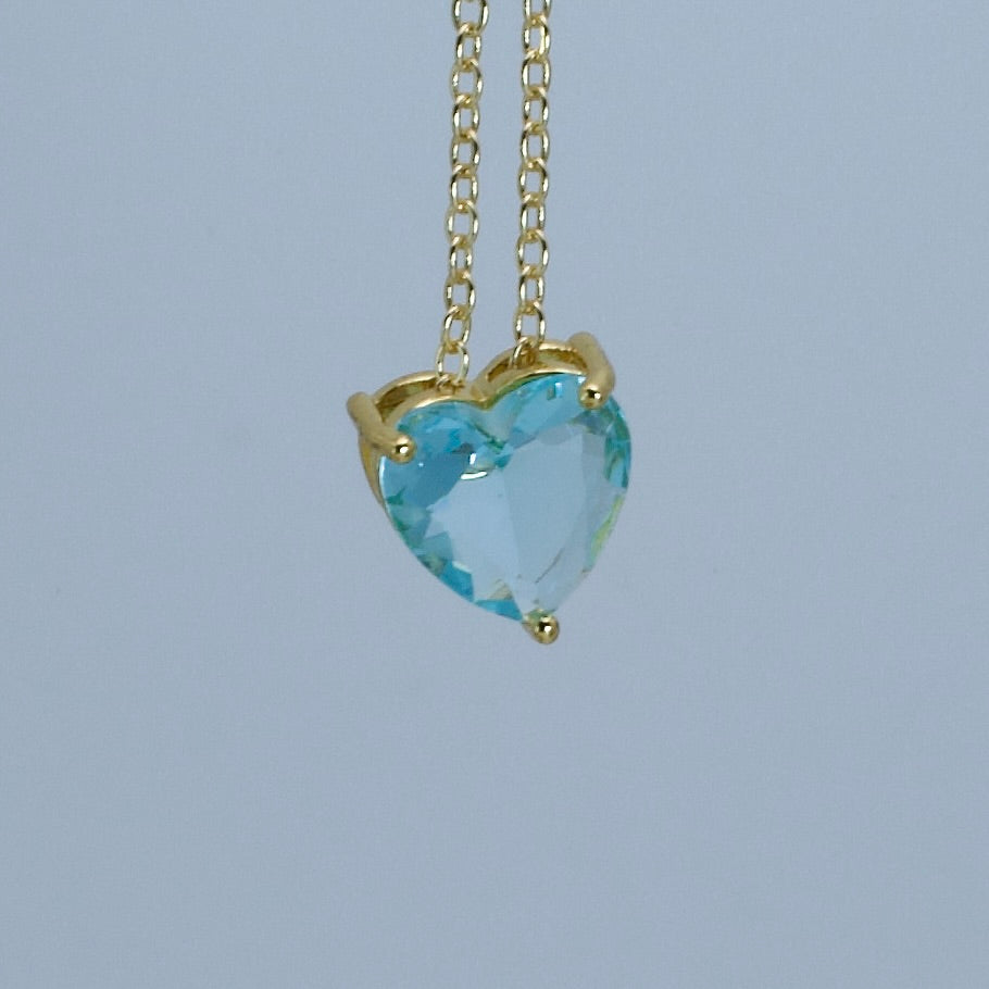 Cadena con Corazón de Zirconias