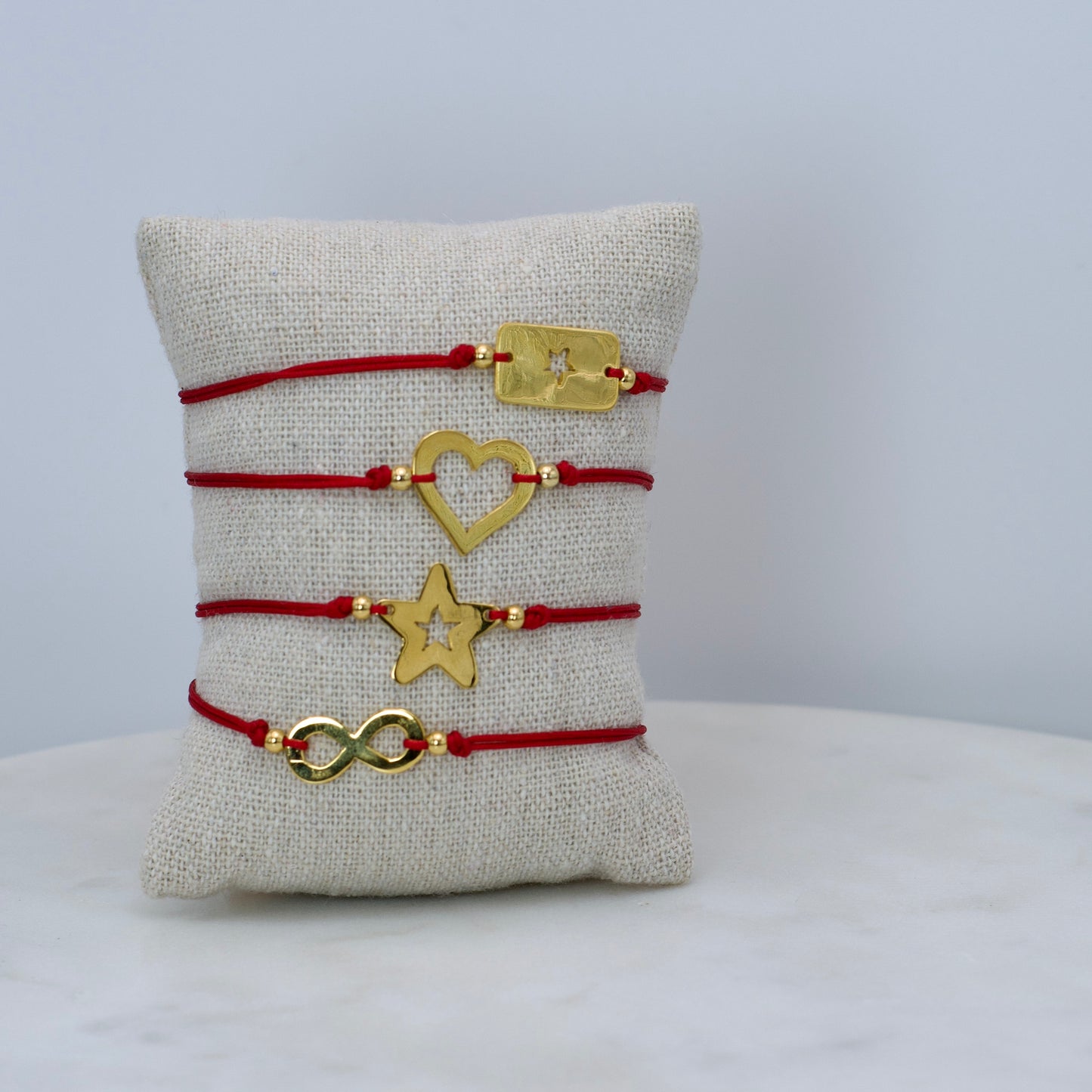 Pulseras de Hilo Rojo