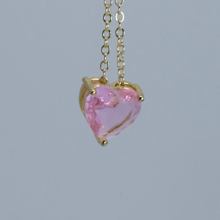Cadena con Corazón de Zirconias