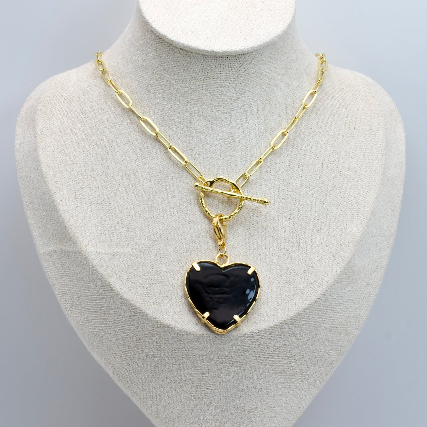 Cadena Mariela