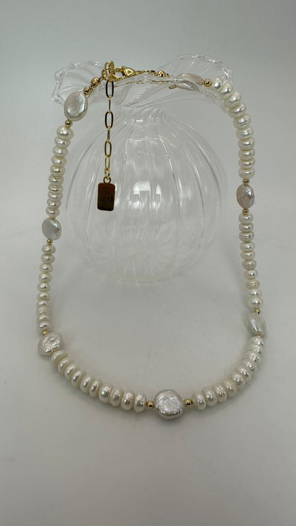 Collar Aurora Blanca