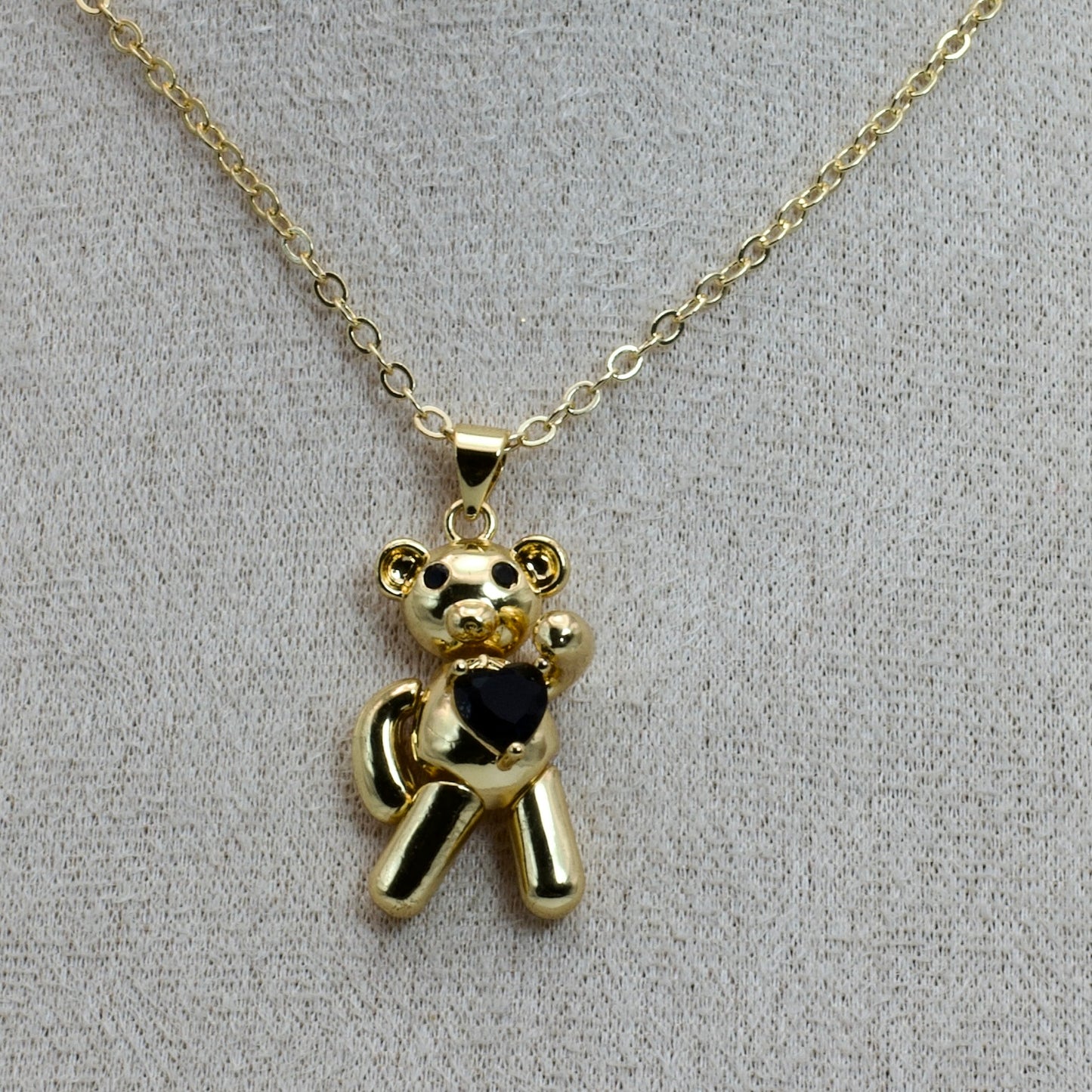 Akira chain