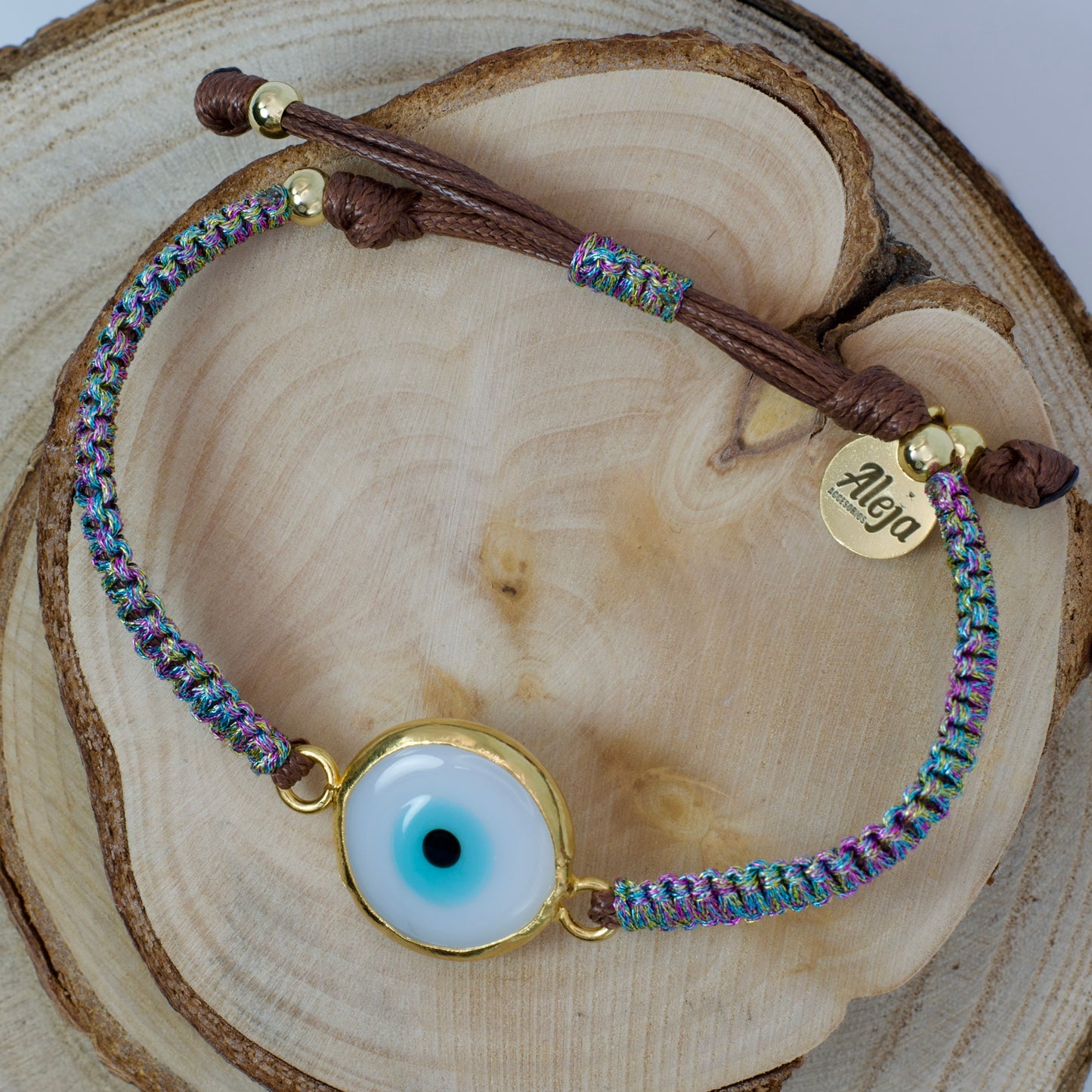 Pulsera de Ojo Turco  con Tejido en Macramé Metalizado