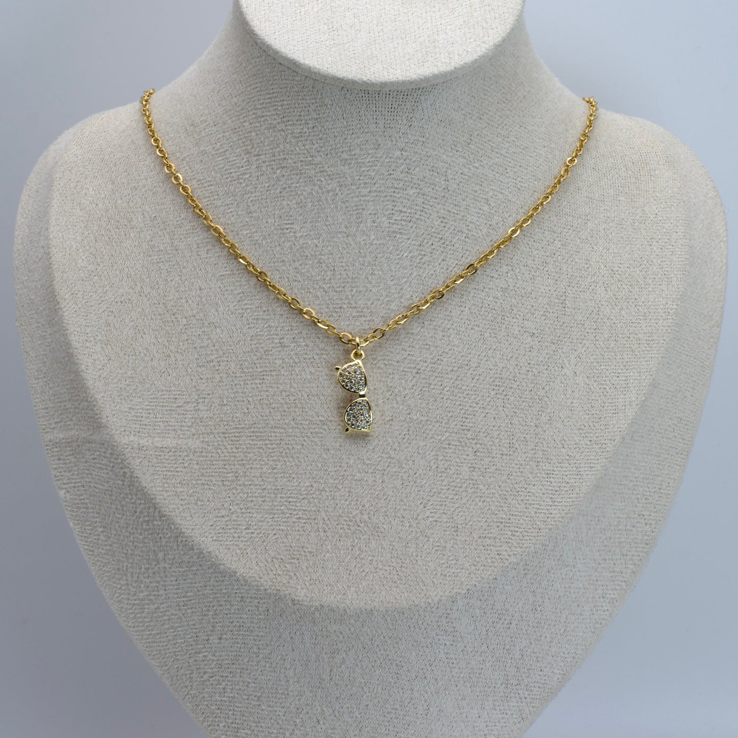 Akira chain