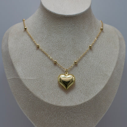 Chain with inflated heart