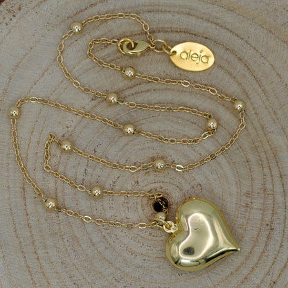 Chain with inflated heart