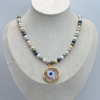 Prado necklace