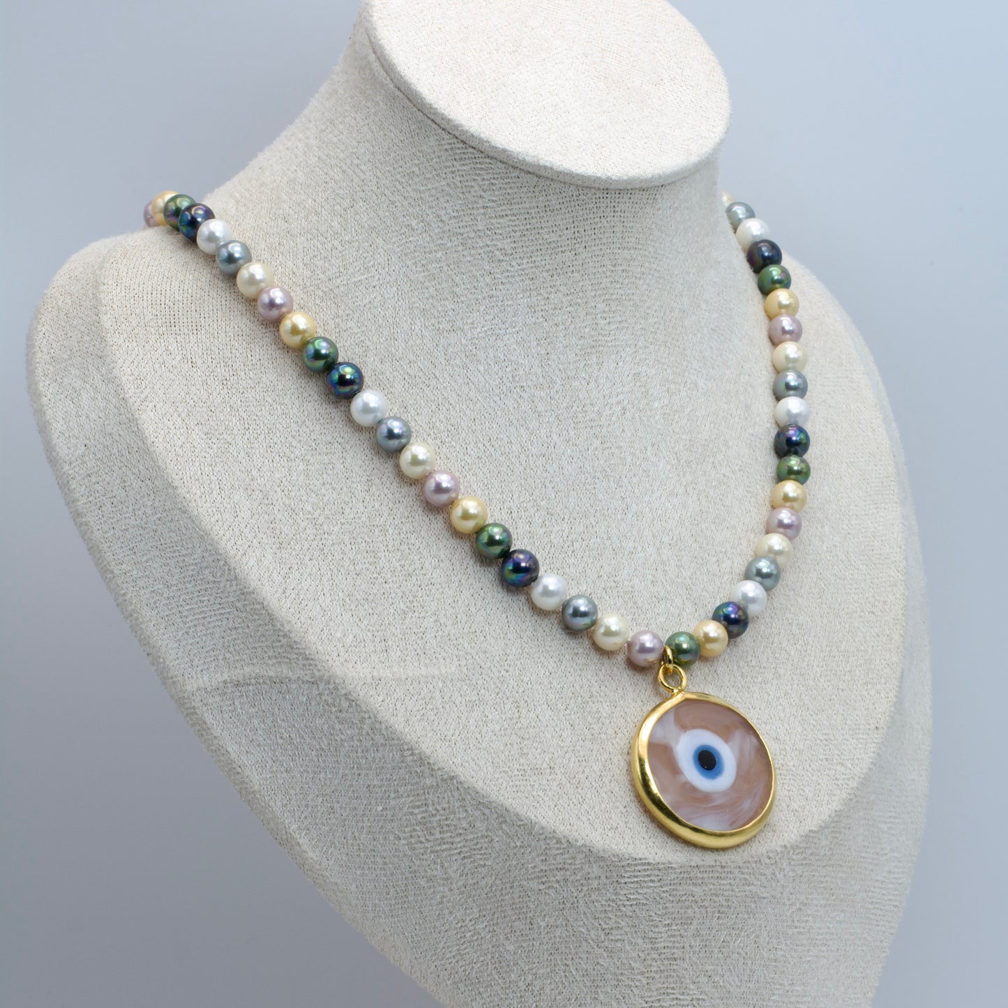 Prado necklace