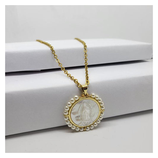 Cadena con Medalla Virgen de Guadalupe de Nácar en Baño de Oro